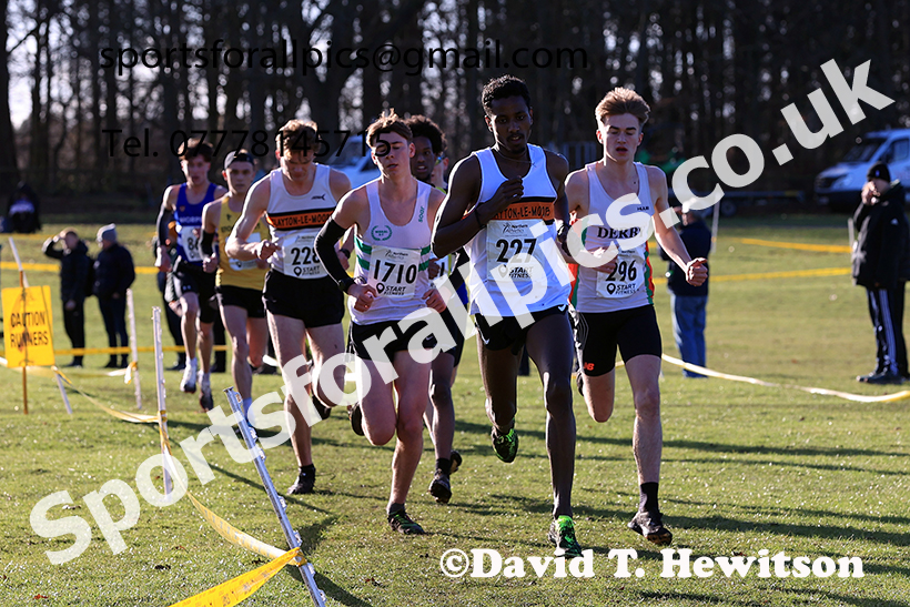 Junior mens 2025 Northern Cross Country Champs, Tatton Park, Knutsford, Cheshire. Photo: David T. Hewitson/Sports for All Pics